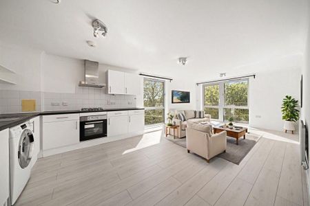 2 bedroom flat to rent - Photo 2