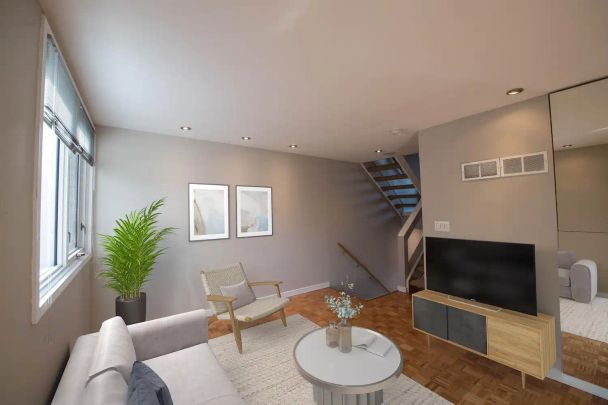 Canterbury House — Townhouse - Photo 1