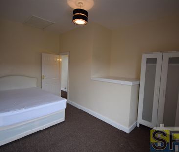 Leek Road, Stoke-on-Trent - Photo 3