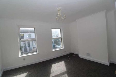 Copenhagen Road, Gillingham, ME7 - Photo 5