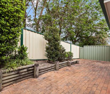 2/16 Madeleine Avenue, Charlestown. - Photo 4