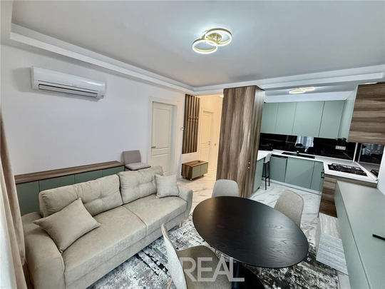 Inchiriere apartament 2 camere zona Unirii - Photo 1