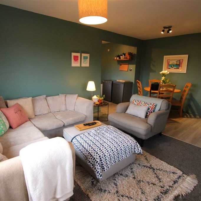 15 Lockside Court, Belfast, Stranmillis, BT9 5GQ - Photo 1