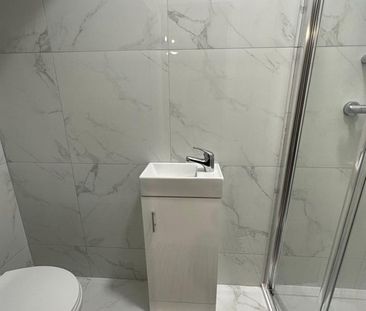 Room in a Shared House, Durban Road, N17 - Photo 1