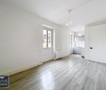Location Appartement 3 pièces 49m² LYON 2ème - Photo 2