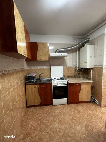 Apartament 2 camere decomandate, 9 Mai - Photo 2