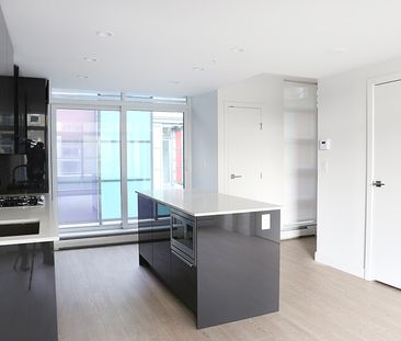 Townhouse | Rooftop Terrace - Photo 6