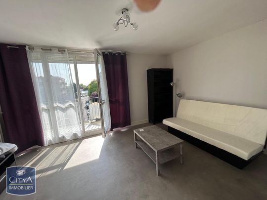 Location Appartement 1 pièce 27m² JOUE LES TOURS 37300 - Photo 1