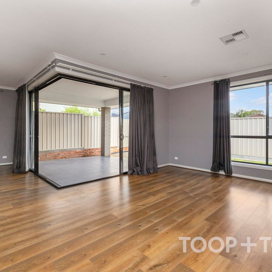 3-Bedroom Comfort & Style - Photo 1