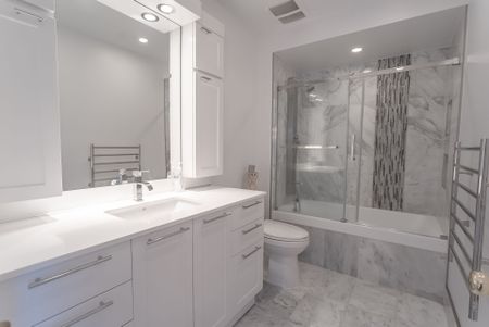 For Lease - 28 Chartwell Avenue, South of Baseline to Knoxdale, Ontario - Photo 2