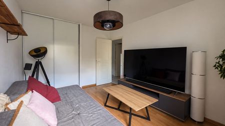 Location Maison 4 pièces 90m² POITIERS 86000 - Photo 4