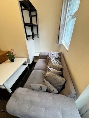 1 Bed Flat, Camden High Street, NW1 - Photo 2