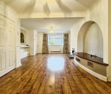 3 bedroom semi-detached house to rent - Photo 2