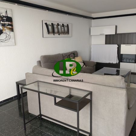 Renovated seafront apartment with 2 bedrooms and sea views for rent in Playa del Ingles - Photo 4