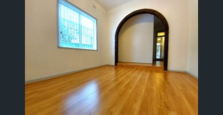 Perfect Position For Lease - Photo 4