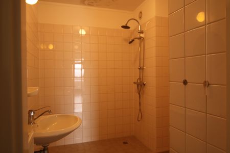 Te huur: Appartement Raadhuislaan 100 in Spijkenisse - Photo 2