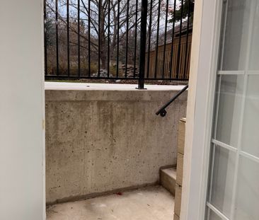 For Lease - 122 VALONIA Drive, Brampton, Ontario - Photo 2