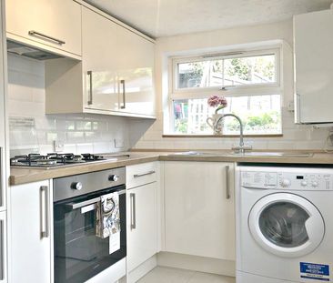 2 bedroom property to rent - Photo 4