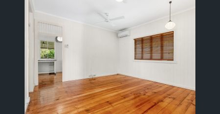 Timeless Character Meets Modern Living - Photo 2