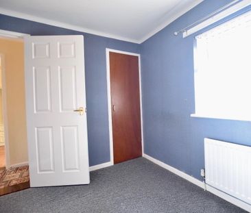 1 Coolreaghs Crescent, Cookstown, BT80 9SH - Photo 4