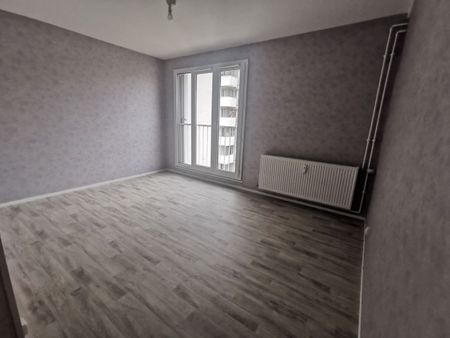 Location appartement T4 78.22m² à Reims (51100) Loyer CC * : 460.85 € Réf : ER.08157 - Photo 5