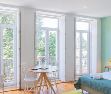 Studio for rent in Porto, furnished, balcony available. - Photo 2