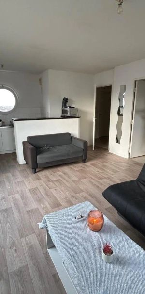 Appartement à louer 2 pièces 41.6m² - Photo 1