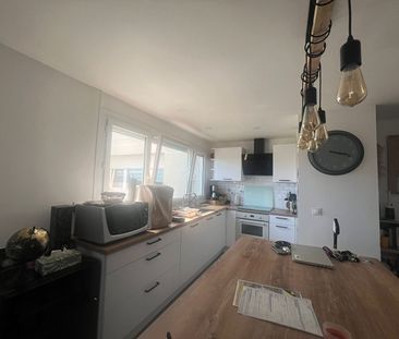 Location Appartement 3 pièces 65m² - Photo 3