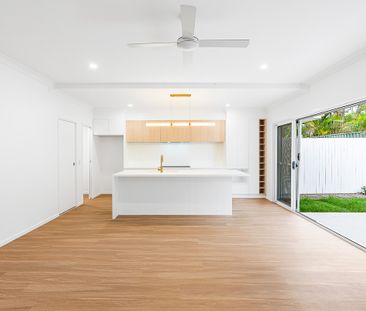 Stunning New Townhouse – Style, Space & Sophistication in Wooloowin... - Photo 2