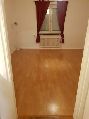 Råsundavägen, Solna - Photo 1