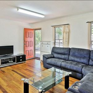 Great Location and Close to All Amenities Plus Solar Panels - Photo 2