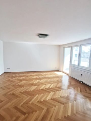 neuwertige 4 Zimmer Wohnung mit Balkon - Foto 5