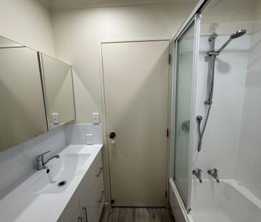 Beachside Charm Meets Summer Vibes! - Photo 3