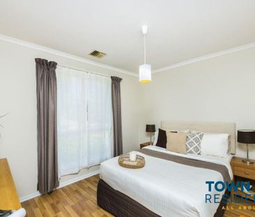 2 Slight Place, Holt ACT 2615 - House For Rent | Domain - Photo 2