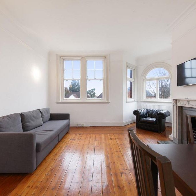 2 bedroom flat to rent - Photo 1