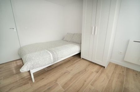 Calle de Manuel Maroto, Madrid, Community of Madrid 28053 - Photo 2