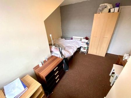 3 bedroom house share to rent - Photo 4