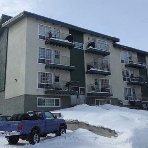 5022 - 52 Street, Yellowknife, NT, X1A 1T4 - Photo 2