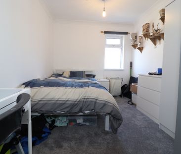 Cathays Terrace, Cathays - Photo 3