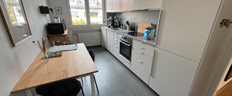 Sonnige sanierte 3 Zi mit Einbauküche und Balkon - Foto 1