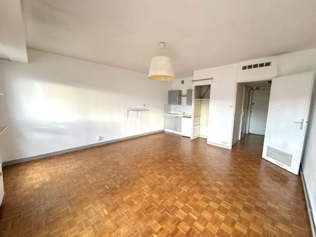 Location Appartement 1 pièce 35m² GRENOBLE 38000 - Photo 4