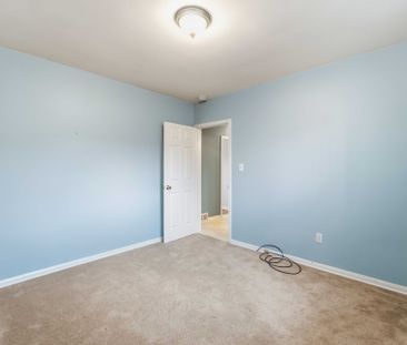 For Lease - 4 Regina Avenue, St. Catharines, Ontario - Photo 6
