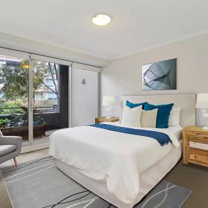 MGM MARTIN - TWO BEDROOM APARTMENT - Photo 2