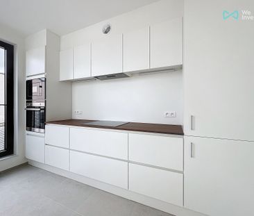 Appartement met drie slaapkamers in Schaarbeek - Photo 4