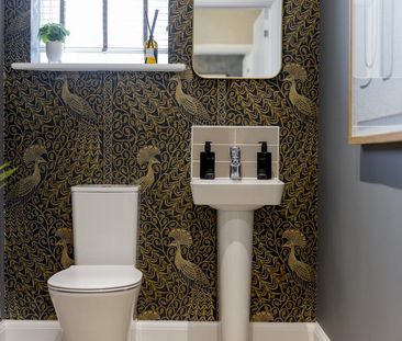 4 bedroom detached house to rent - Photo 1