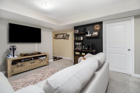 For Lease - 675 Lauraleaf Crescent, Barrhaven, Ontario - Photo 3