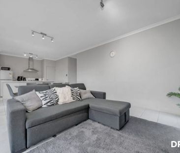 Modern Comfort, Elevated Living & Everyday Convenience! - Photo 2