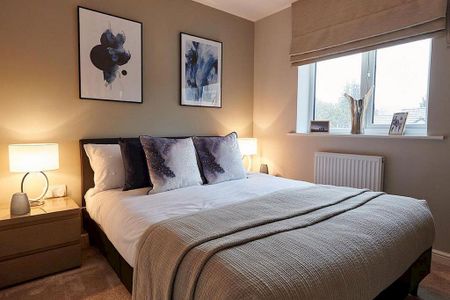 3 bedroom semi-detached house to rent - Photo 3