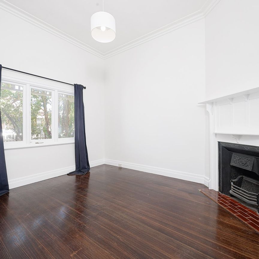 92 Beavers Road, Northcote VIC 3070 - Photo 1