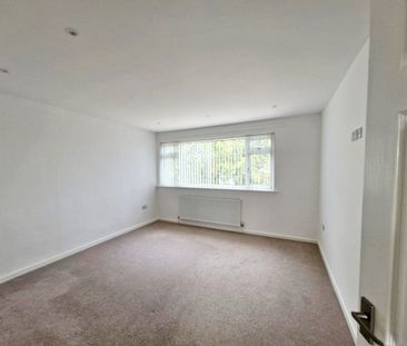 Warmington - Photo 6